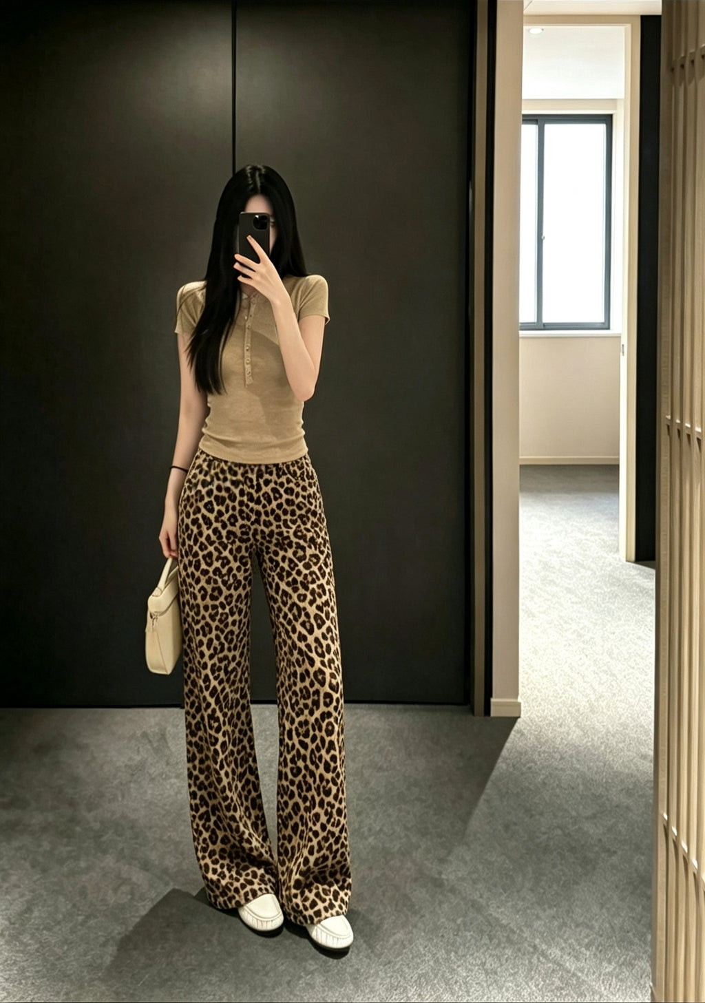 Women's Muted Leopard Print Wide Leg Pants – High Waisted Stretch Trousers, Floor-Length Y2K Street Style, 90s Retro Animal Print