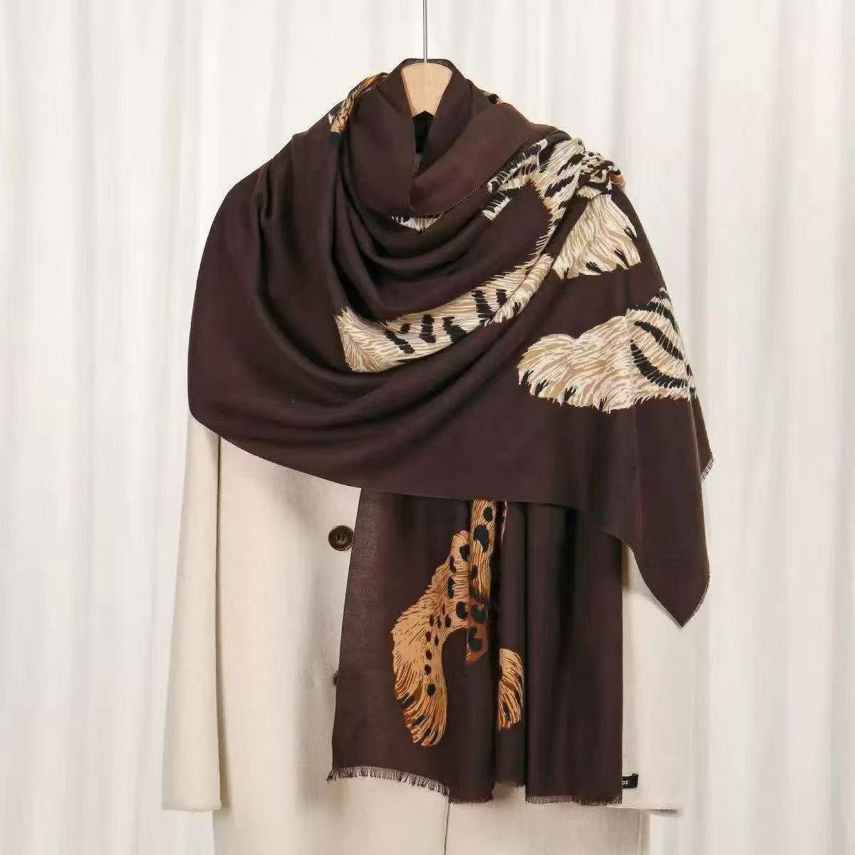 Oversized Animal Print Scarf Women – Leopard Zebra Print Pashmina Shawl, Soft Cashmere Feel Winter Wrap
