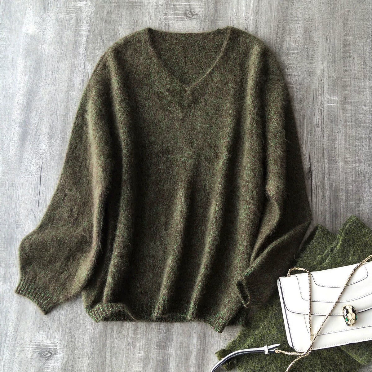 Top-tier ~ Very strong fuzzy feel ~ Premium cloud-like brushed cashmere and wool blend, cozy loose-fit sweater