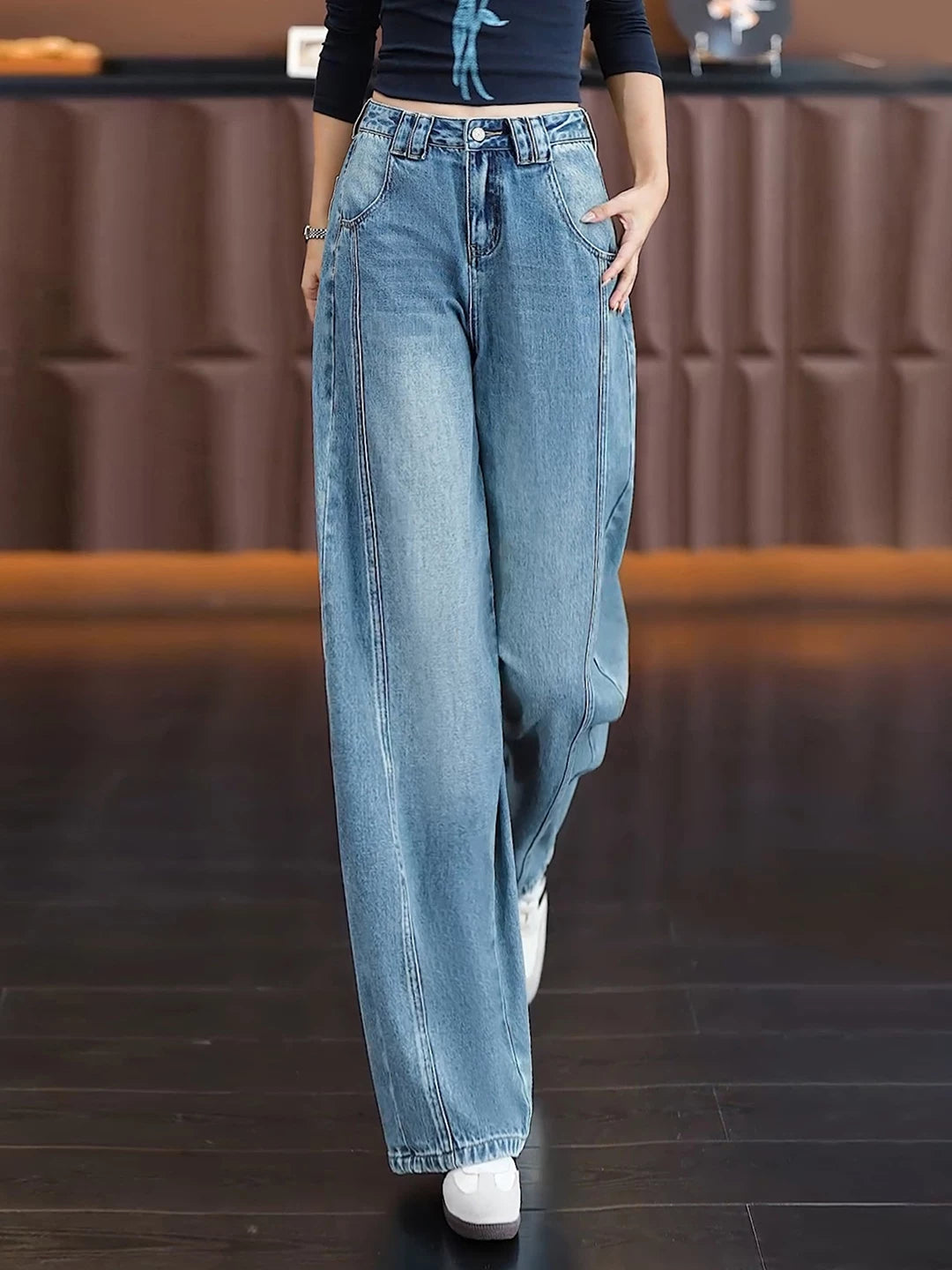 Lazy wind drooping wide-leg jeans women's 2026 autumn new meat-covering and thin loose and thin casual scimitar pants