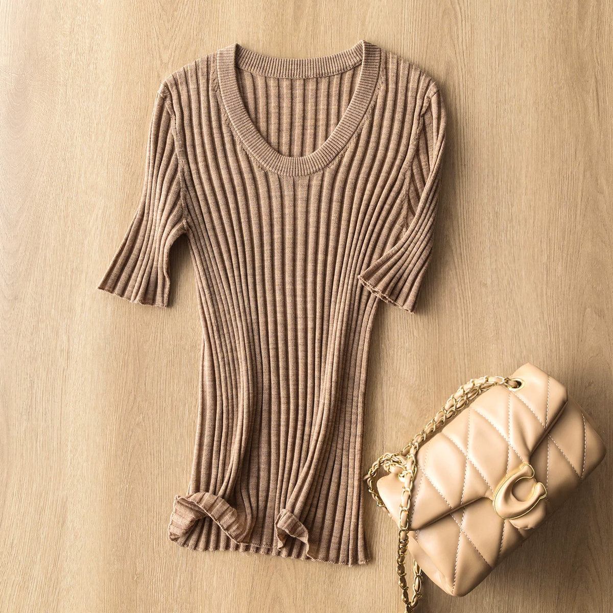 Sen Huxi Fine-Spun Extra-Fine Wool Elegant Minimalist Textured Slimming Vertical-Ribbed Half-Sleeve Spoon-Neck Sophisticated Lightweight Knit Top