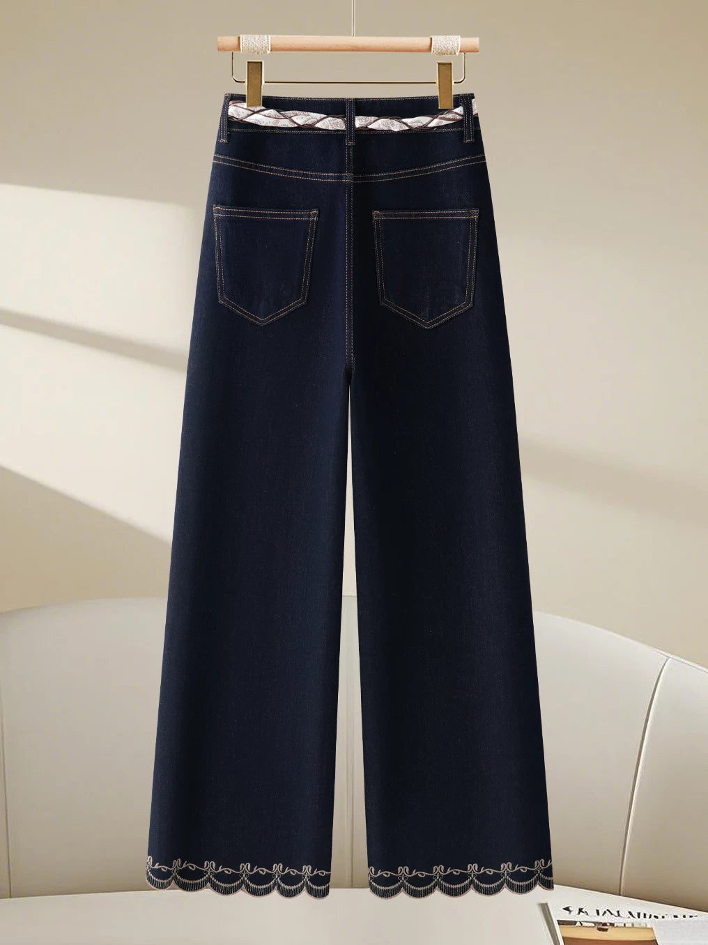 Age-reducing lace embroidered wide-leg jeans women's 2026 autumn new small high-waisted and thin nine-point straight-leg pants