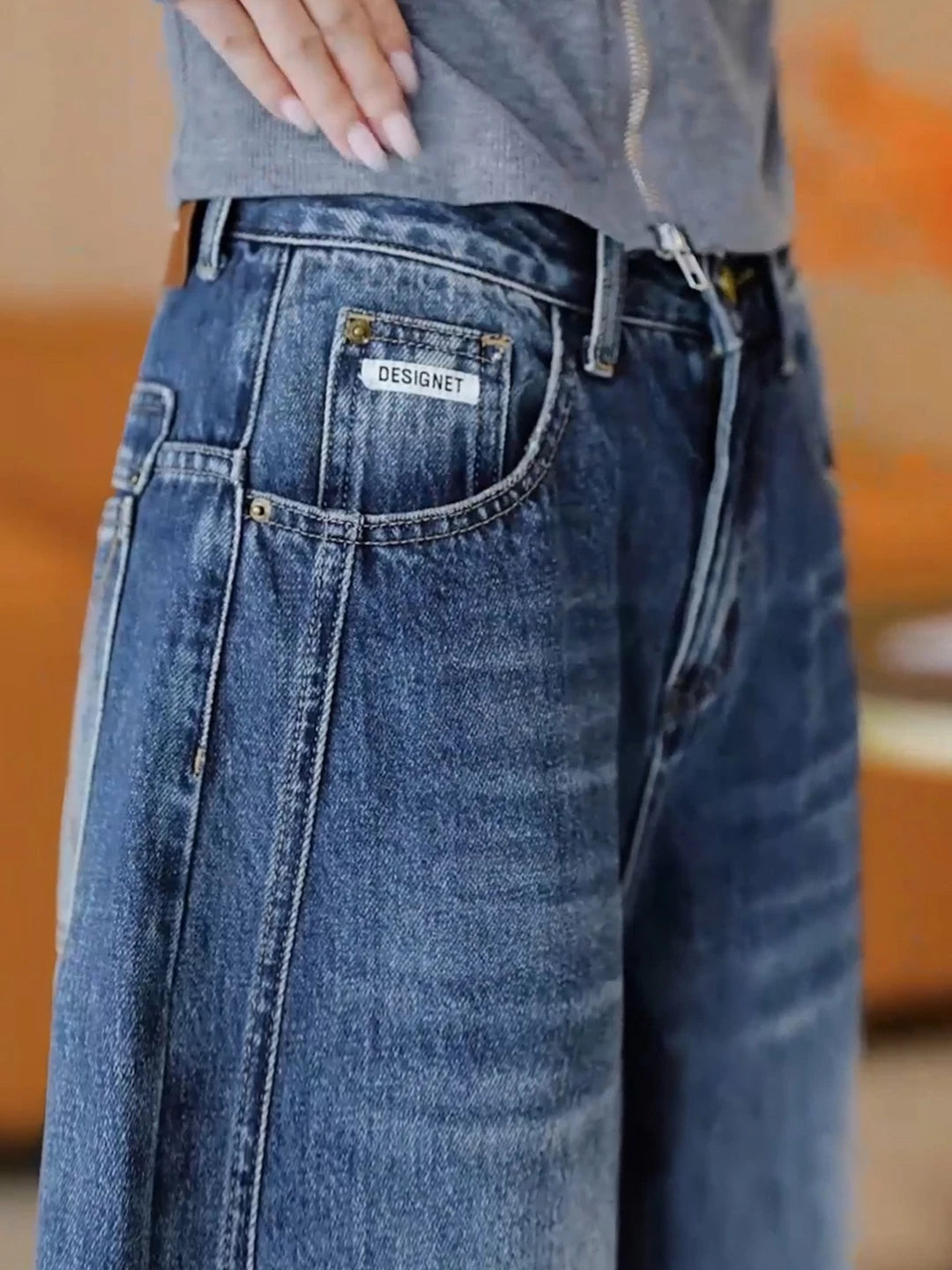 Korean design pleated scimitar jeans women's 2026 new autumn loose and thin high-waisted versatile wide-leg pants