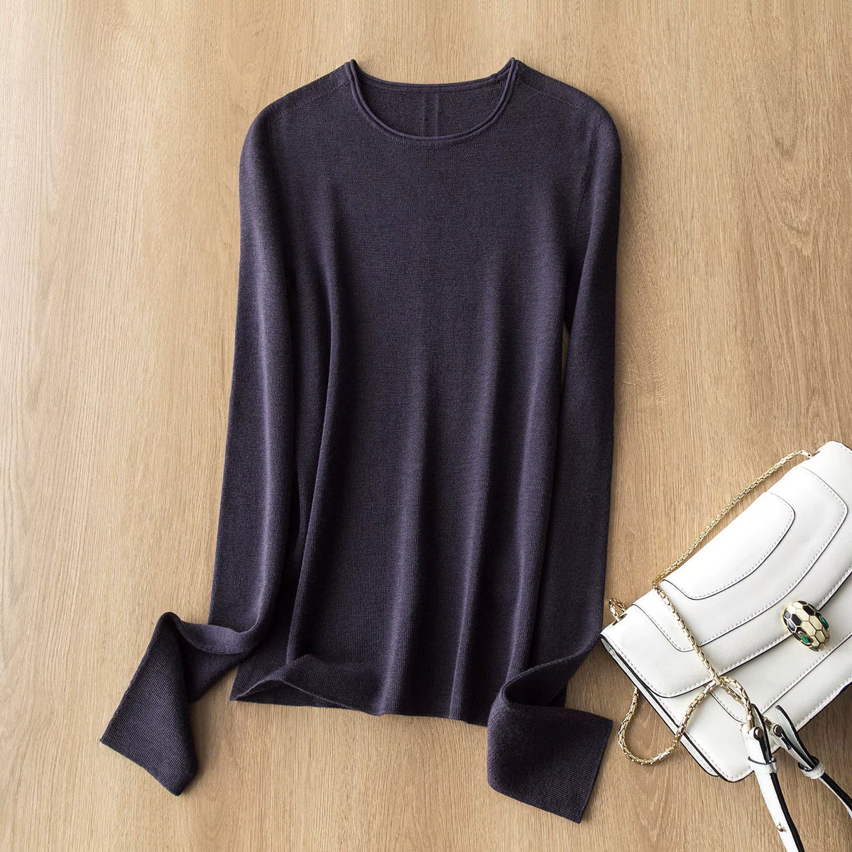 Island Fine Seamless Base Layer King 120S German fine-gauge wool, fully wool, rolled-edge crew neck, slim-fit knitted base layer