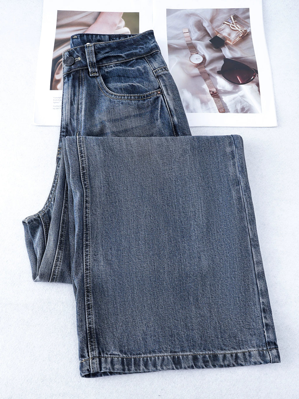 High waist narrow version wide leg jeans women's autumn 2026 new retro loose drape and thin casual straight pants