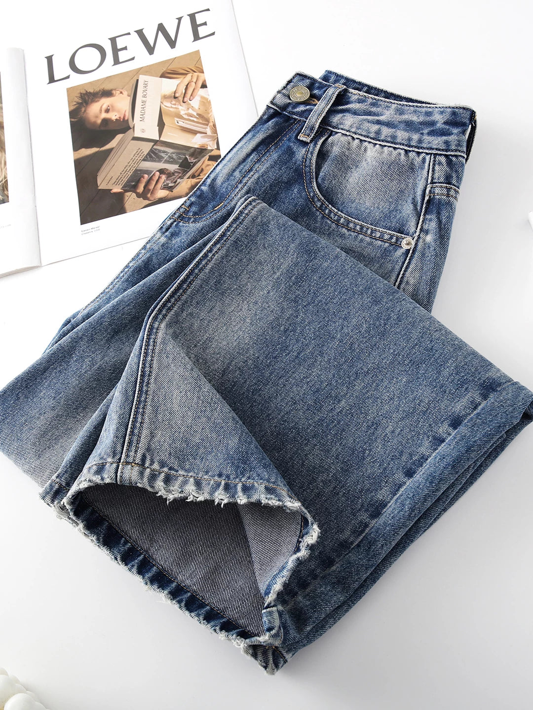 Korean retro drape high-waisted jeans women's 2026 spring and autumn new embroidered loose and thin wide-leg scimitar pants