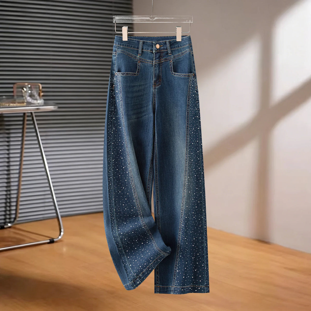 High-waisted hot diamond straight-leg jeans for women's 2026 autumn new models, great-looking super-fire loose drape and thin wide-leg pants