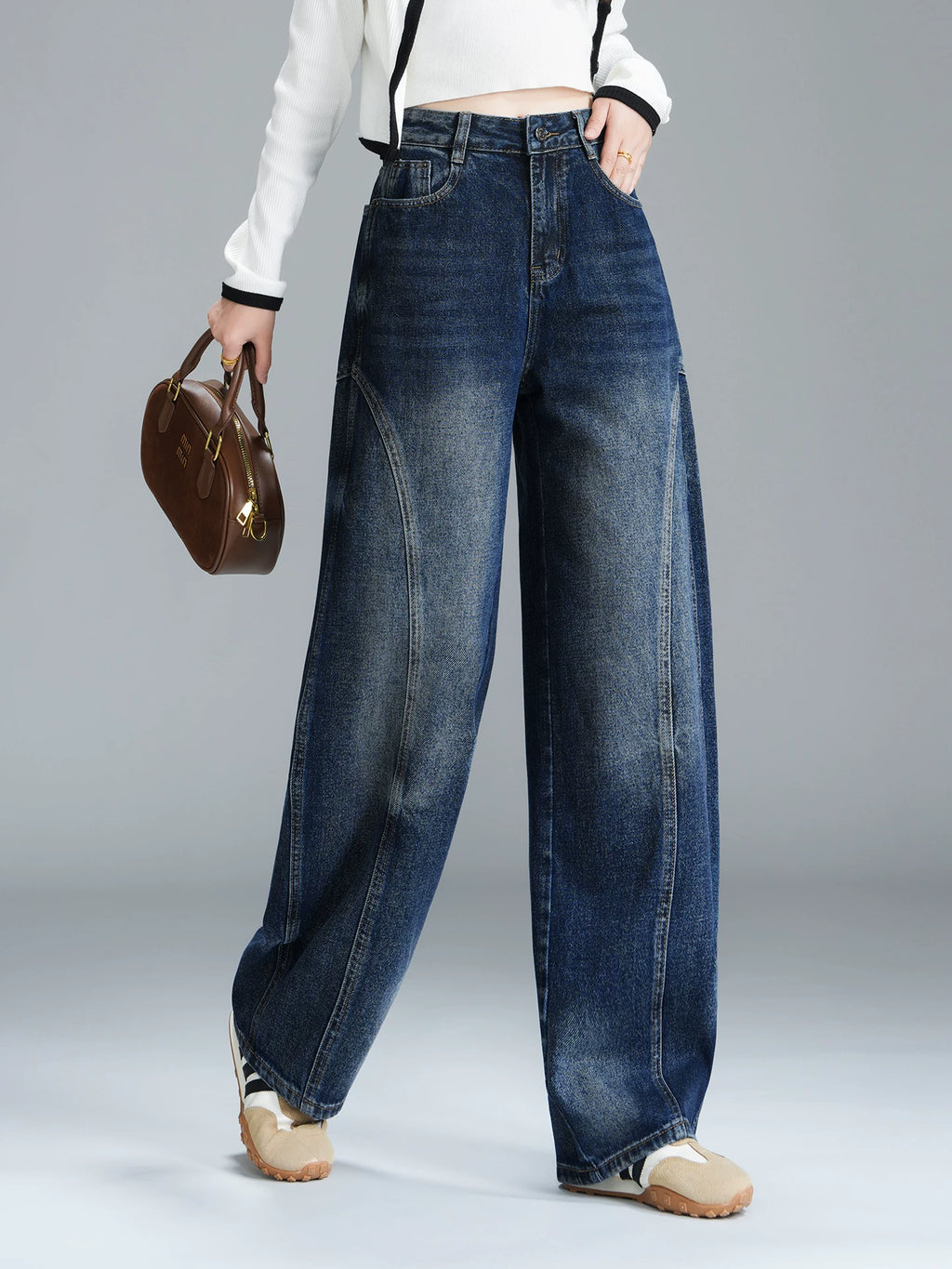 American high street drooping wide-leg jeans women's 2026 autumn new retro loose and thin high-waisted scimitar pants