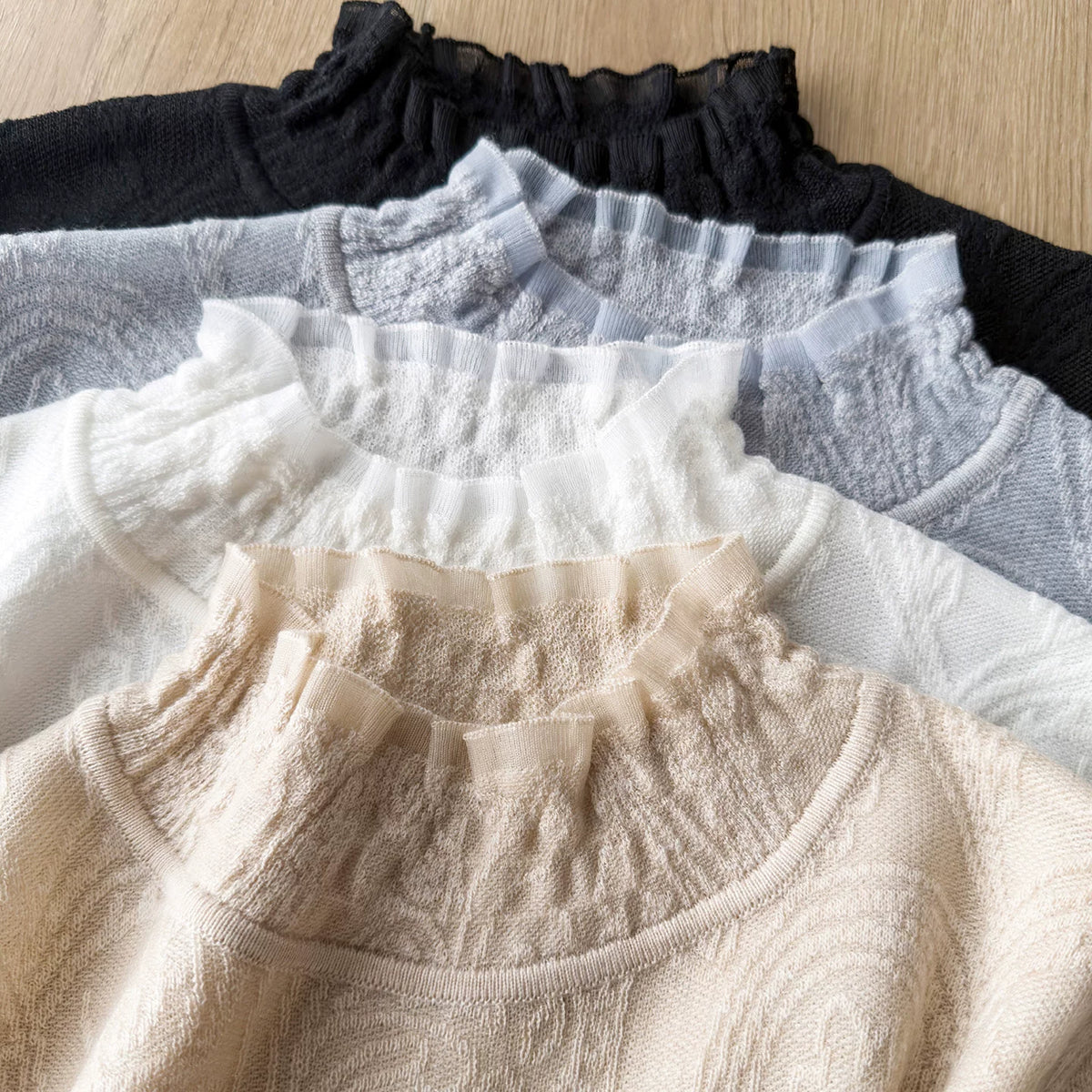 Gentle White Moonlight – So Easy to Style! Floral Lace Jacquard Knit Long-Sleeve Mock-Neck Base Layer for Women