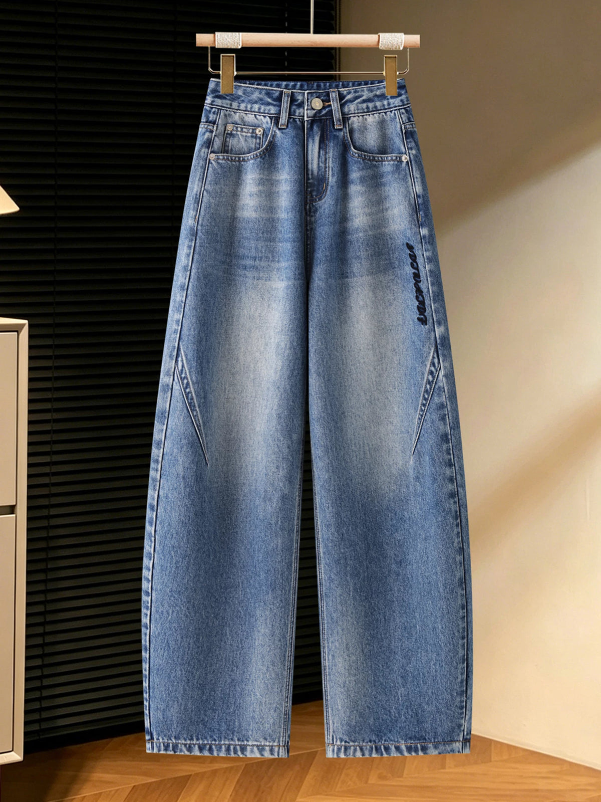 Korean retro drape high-waisted jeans women's 2026 spring and autumn new embroidered loose and thin wide-leg scimitar pants