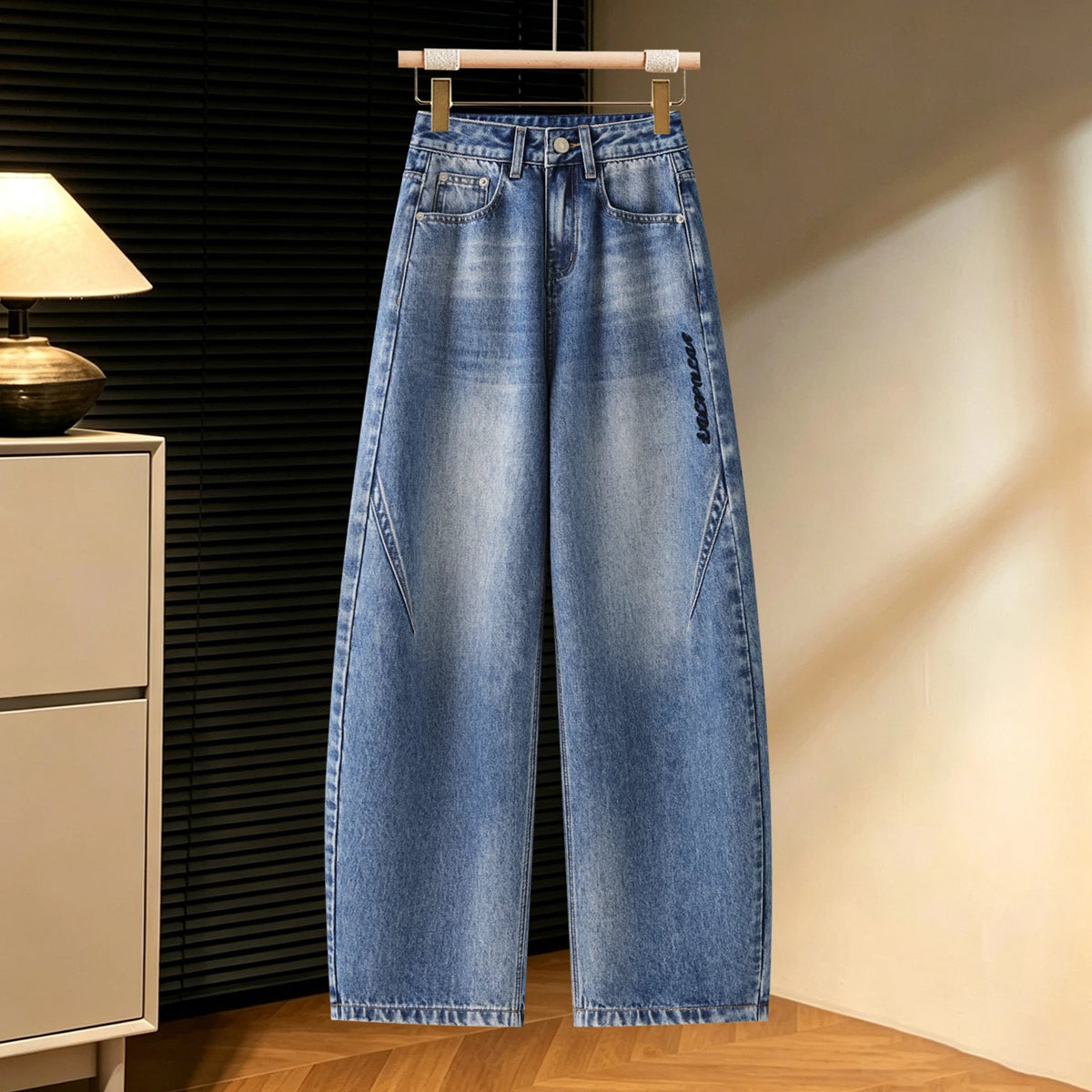 Korean retro drape high-waisted jeans women's 2026 spring and autumn new embroidered loose and thin wide-leg scimitar pants