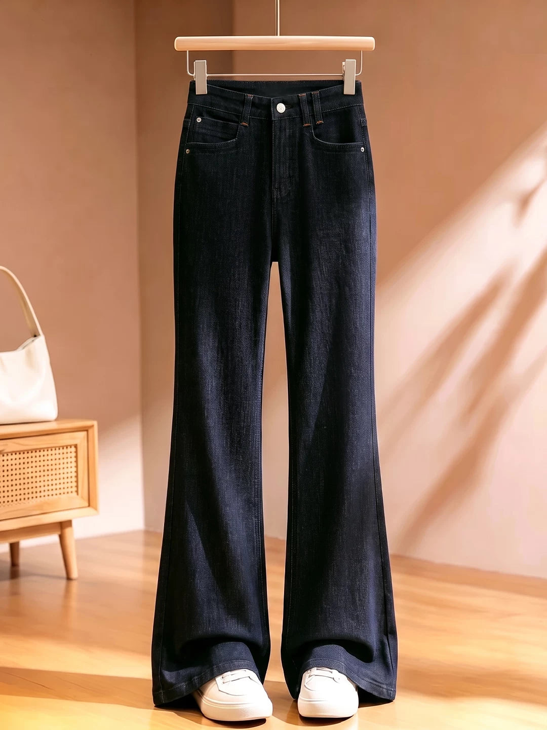 High waist does not stick to the legs and slightly pulls jeans for women's 2026 autumn new straight tube huge and thin versatile wide leg flared pants