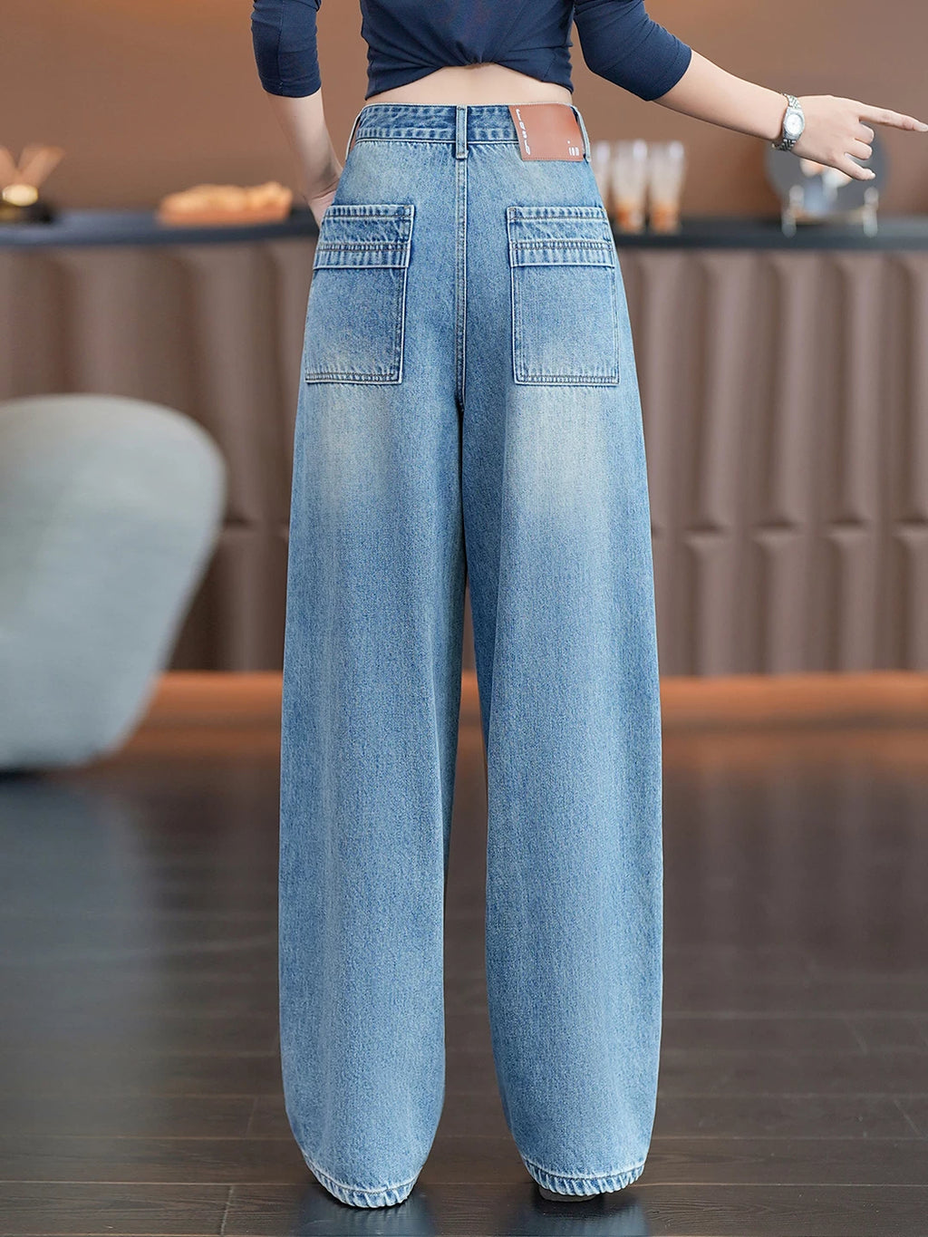 Lazy wind drooping wide-leg jeans women's 2026 autumn new meat-covering and thin loose and thin casual scimitar pants