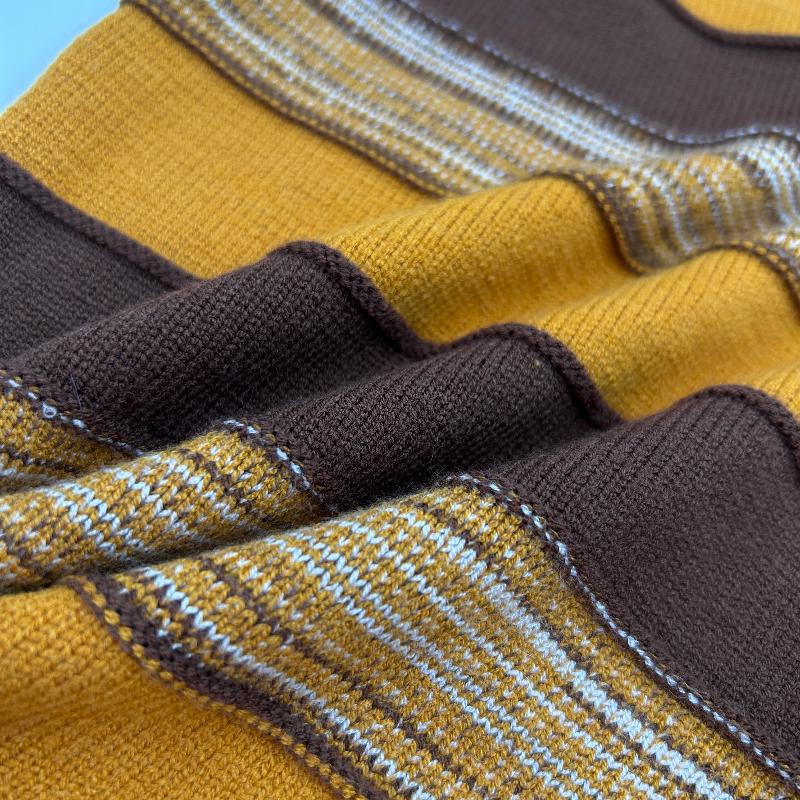 [Bin Bin Exclusive] Wool Korean foreign-style contrasting striped V-neck knitted sweater 263492