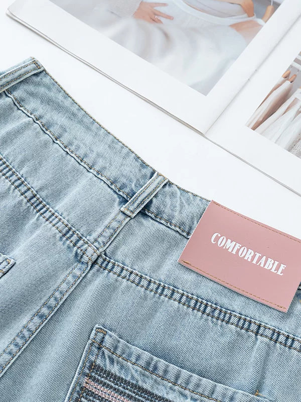 Washed light blue retro denim shorts women's 2026 summer new high-waisted and thin versatile casual A-shaped wide-leg pants