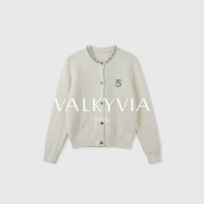 [Valkyvia/Yoyo] كارديغان محبوك بياقة على شكل V من الصوف الثقيل بلون فضي لامع، ناعم وشمعي الملمس ولطيف على البشرة 263461