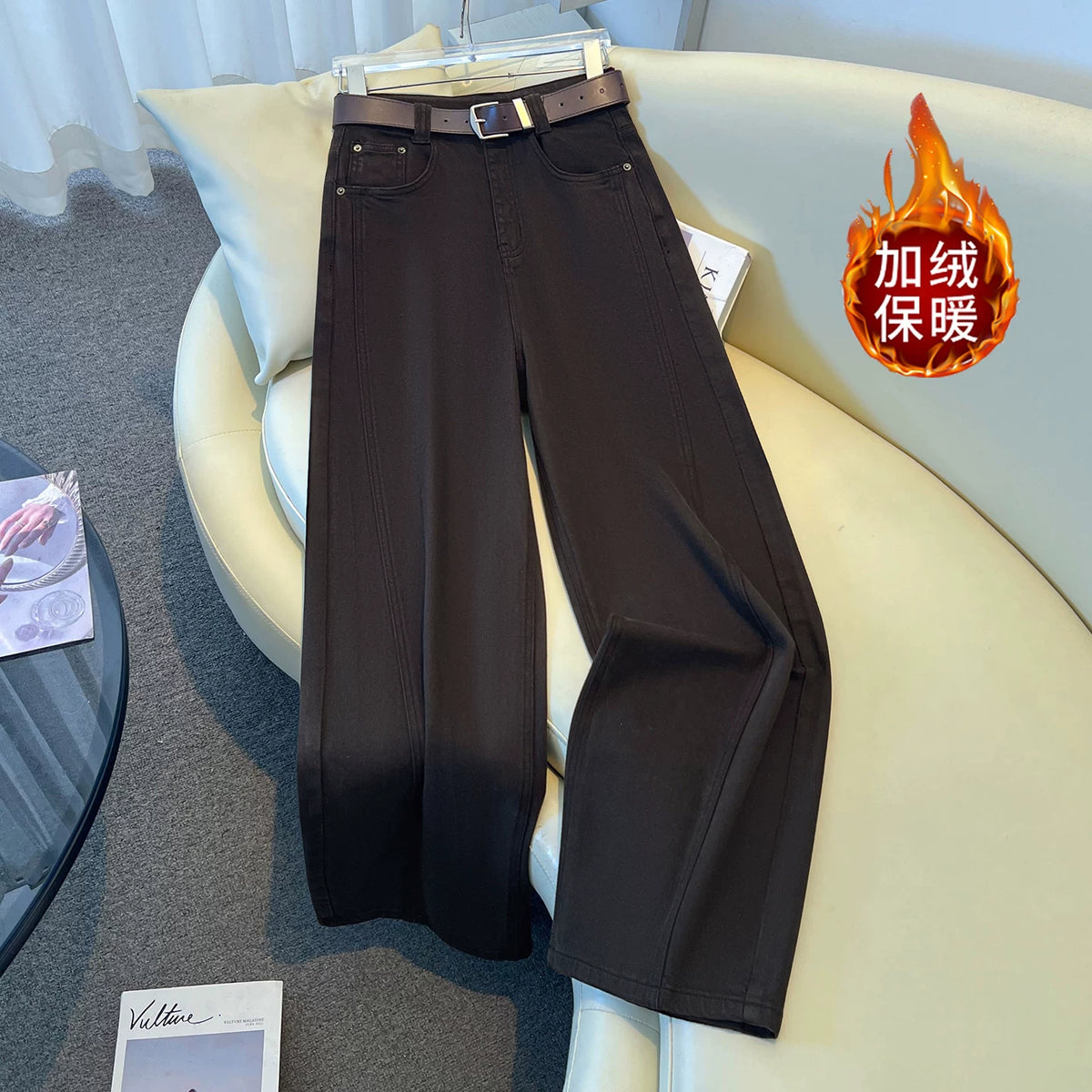 高端奶茶色直筒牛仔裤女秋冬2026新款流行宽松显瘦休闲弯刀阔腿裤